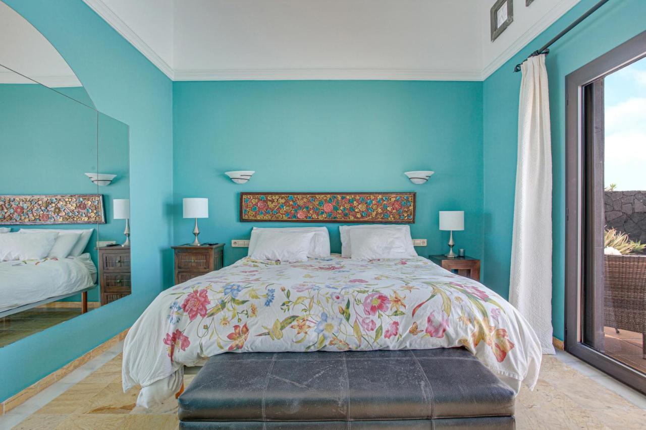 Villa Capricho Playa Blanca  Exterior photo
